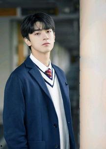 圈内人爆料陈星旭李兰迪,圈内人爆料，这对小生花旦甜蜜互动引关注  第1张